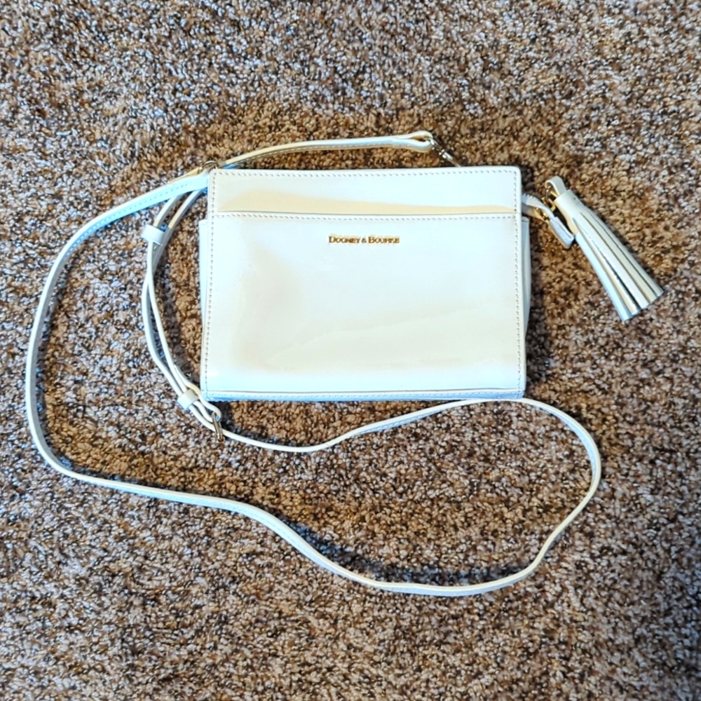 Dooney & Bourke Crossbody Bag